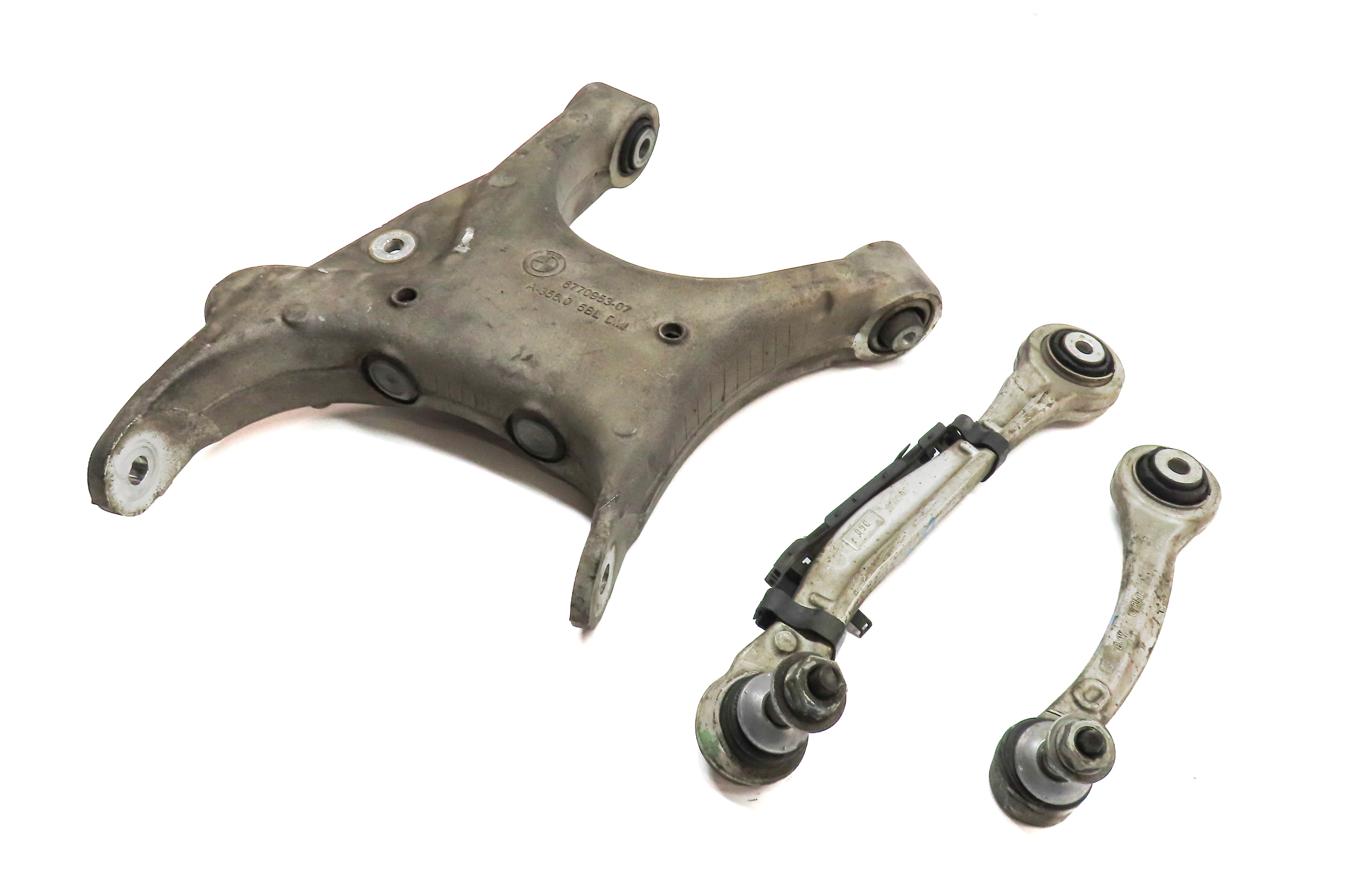07-18 BMW X5 X5M X6 X6M (E70 E71 F15 F16 F85 F86) LEFT REAR CONTROL ARM SET-3 — exact item pictured